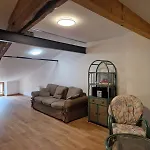 La Petite Maison D'elodie * Saint-Alvère