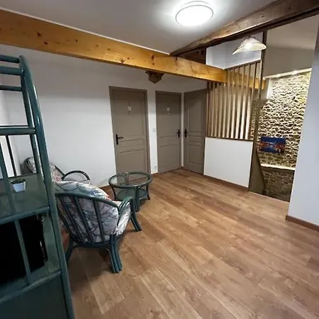 La Petite Maison D'elodie Avec * Saint-Alvère