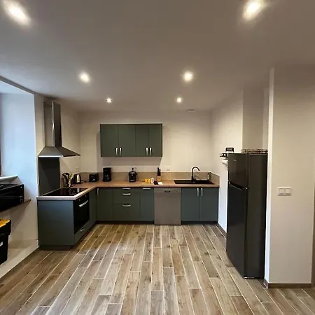La Petite Maison D'elodie Avec 펜션