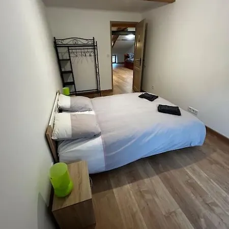 펜션 La Petite Maison D'elodie Avec Saint-Alvère