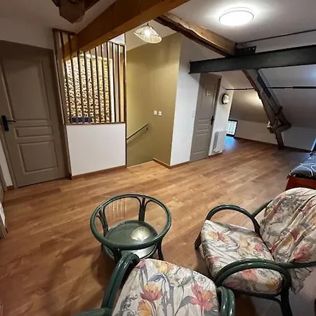 La Petite Maison D'elodie Avec Saint-Alvère