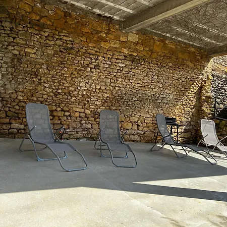 Holiday home La Petite Maison D'elodie Saint-Alvere
