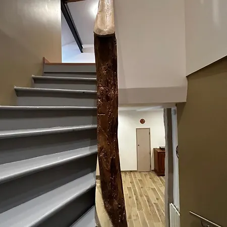 La Petite Maison D'elodie * Saint-Alvère