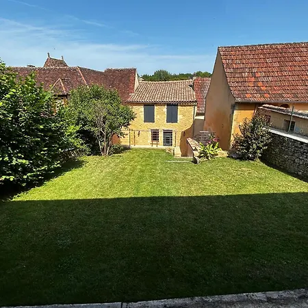 La Petite Maison D'elodie Avec Prázdninový dům *
