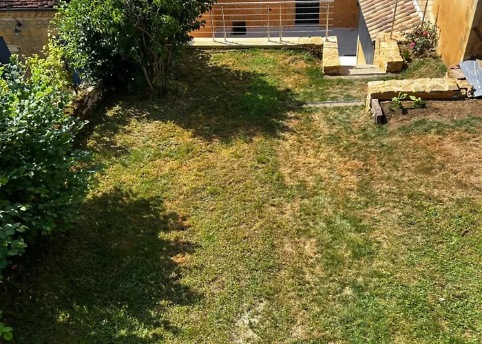 Semesterbostad La Petite Maison D'elodie *